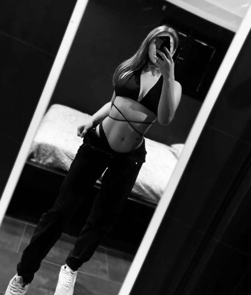 647384726|ALANA|Chica