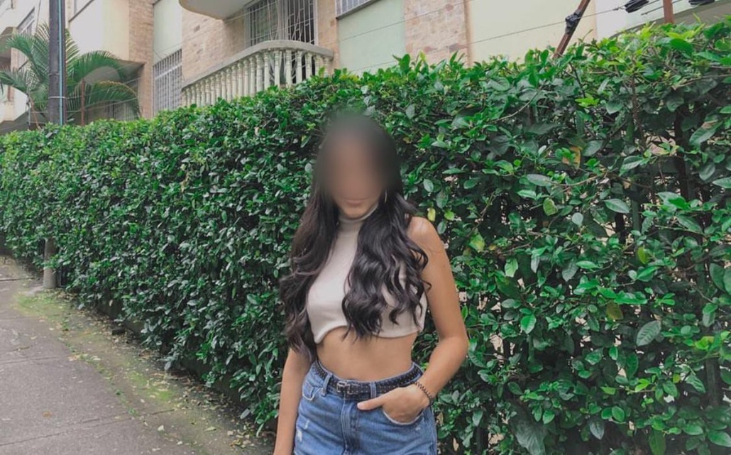 611833483|DANIELA|Escort
