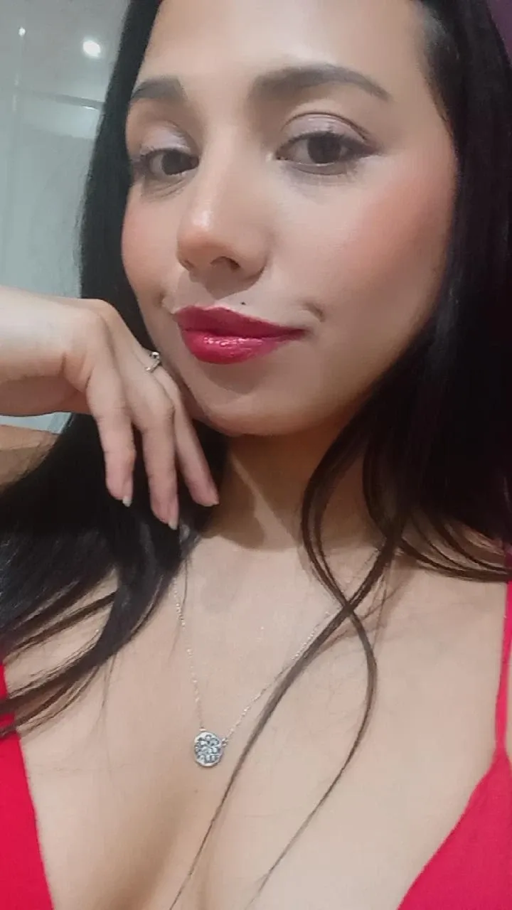 615614029|ISABELLA|Chica