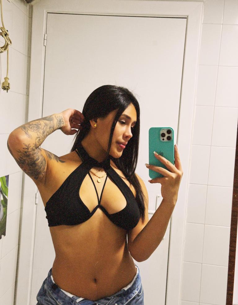642103817|ANTONELLA|Chica