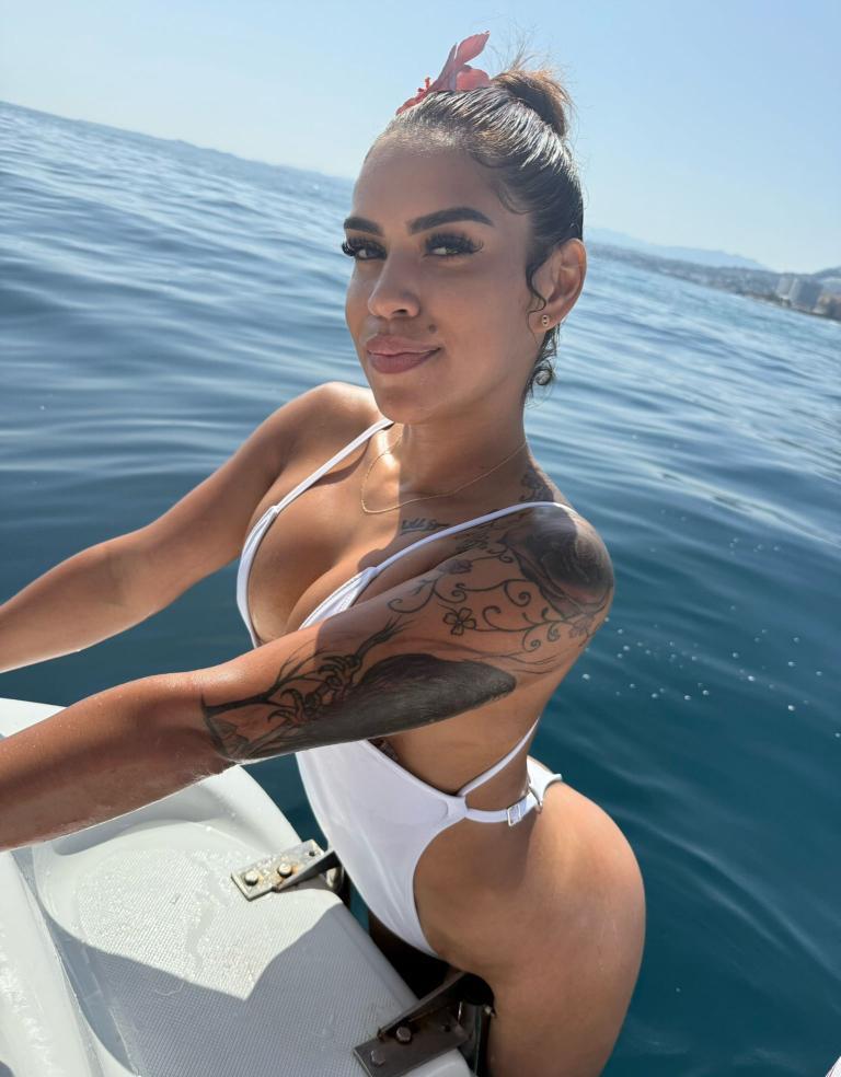 627911071|RAHMA|Chica