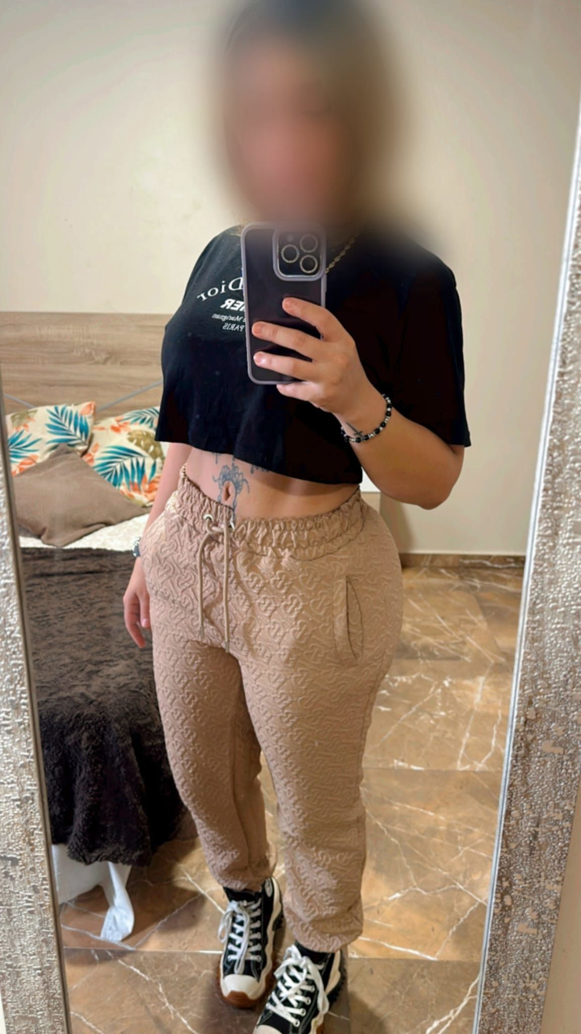 672892626|CAMILA|Chica