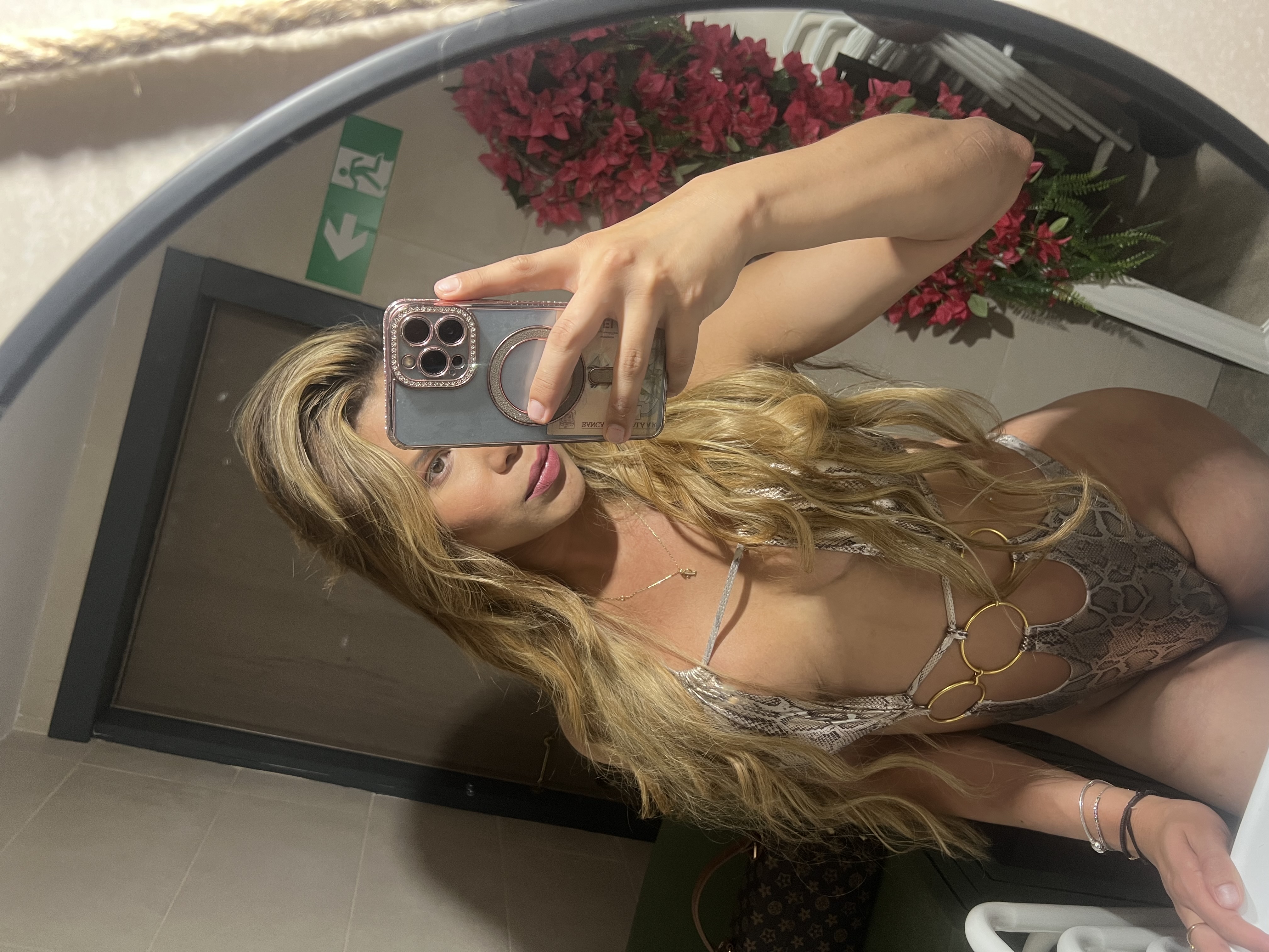 661019665|FABIOLA|Transexual