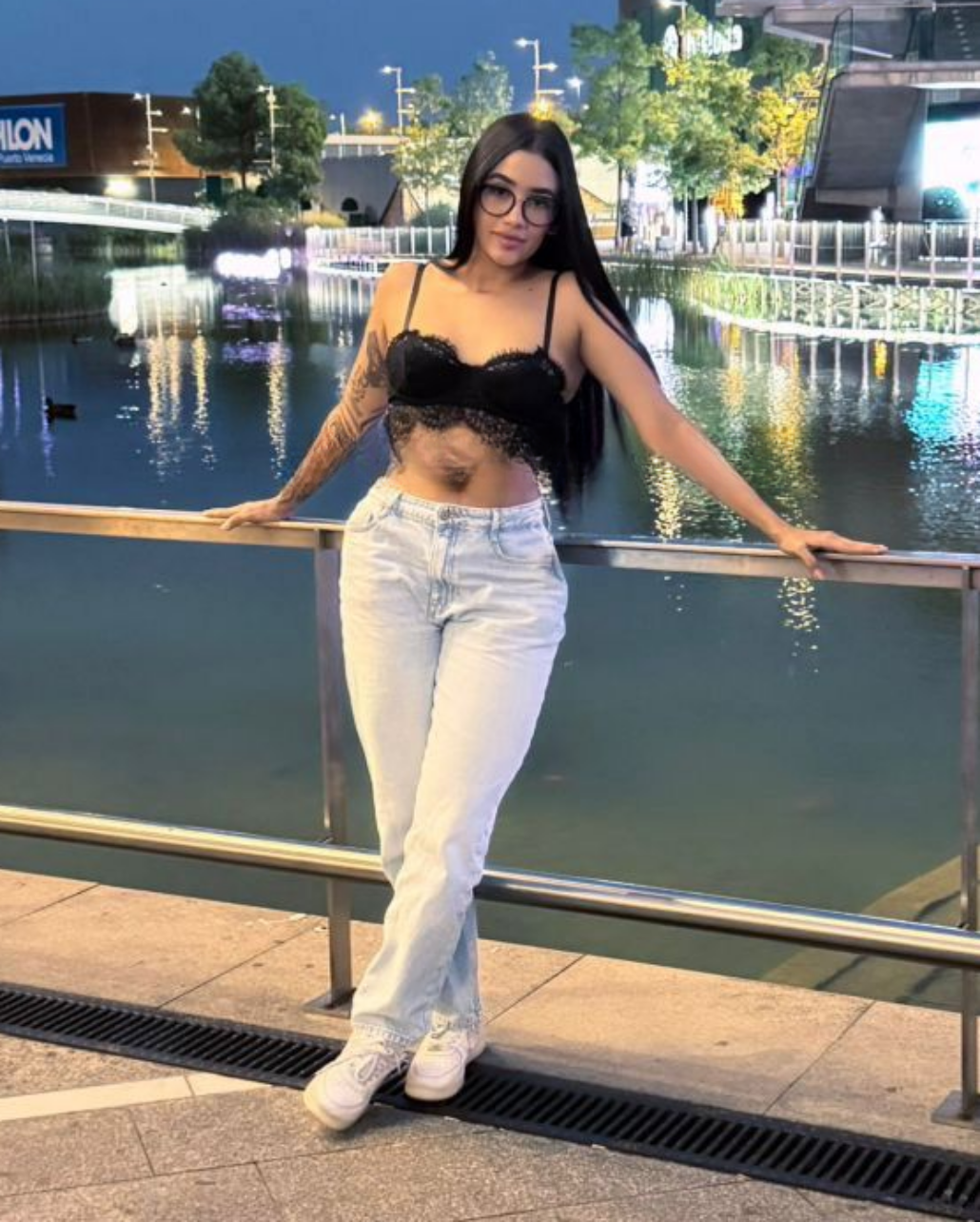 622804811|MÍA|Chica