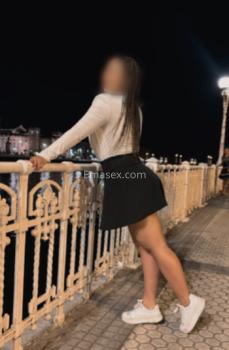 617520921