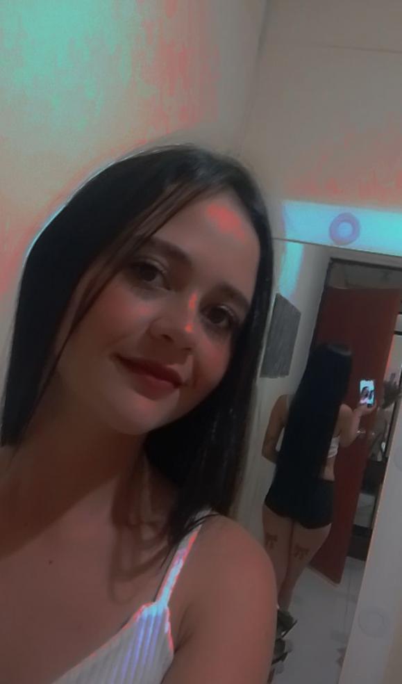 613908909|ISABELA|Chica