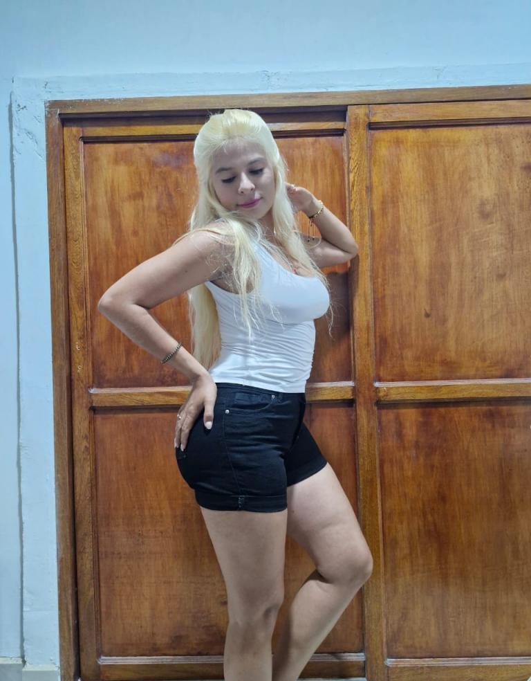 614210813|BELLA|Chica