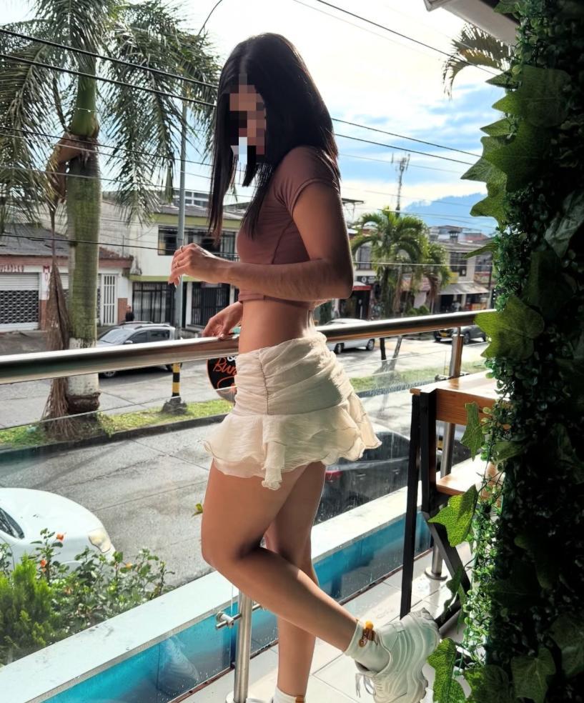 637405996|VANESSA|Chica
