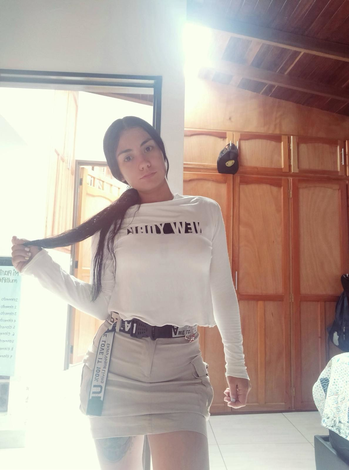 687491045|ANDREA|Chica