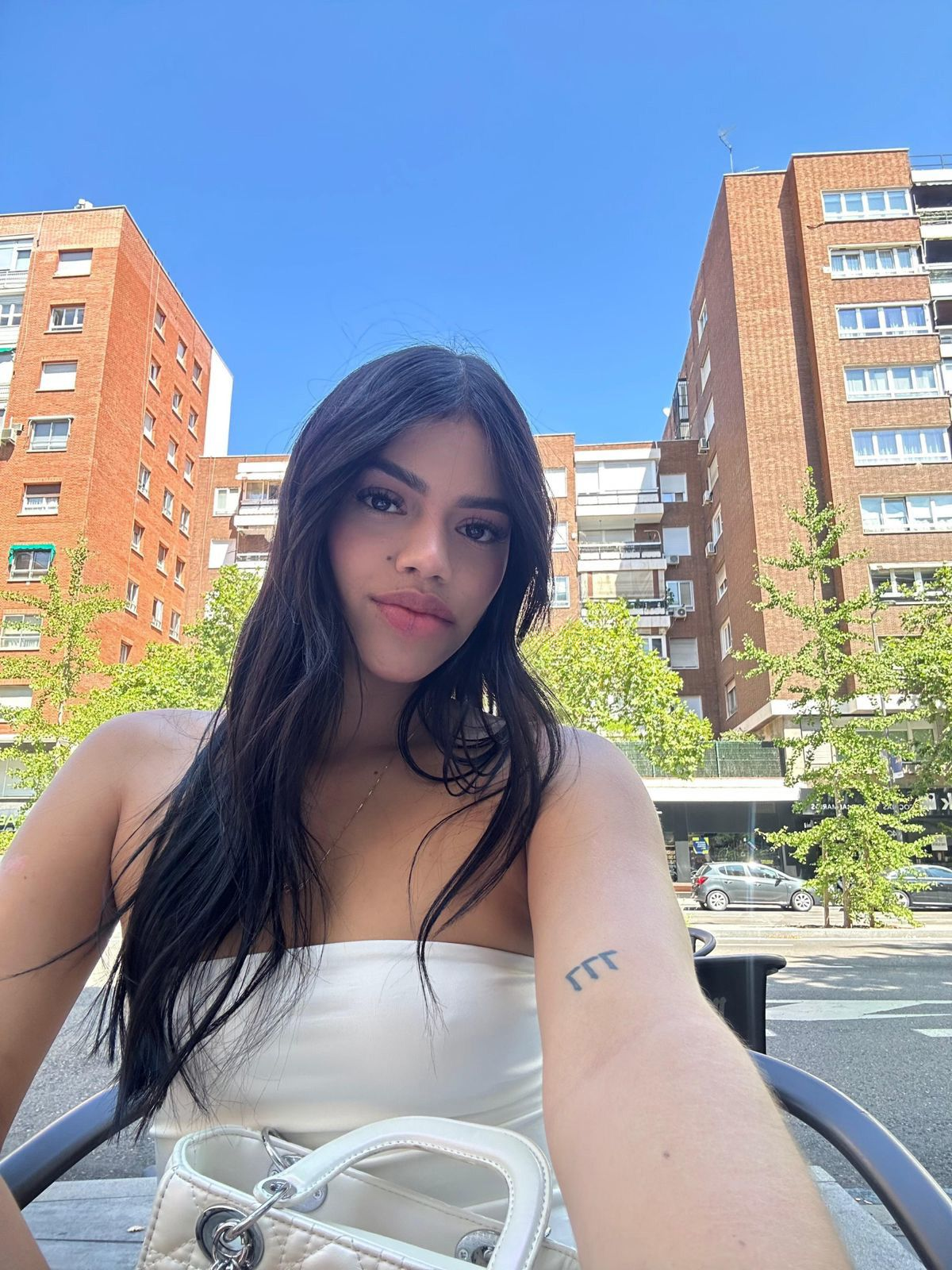 612596549|MANUELA|Chica