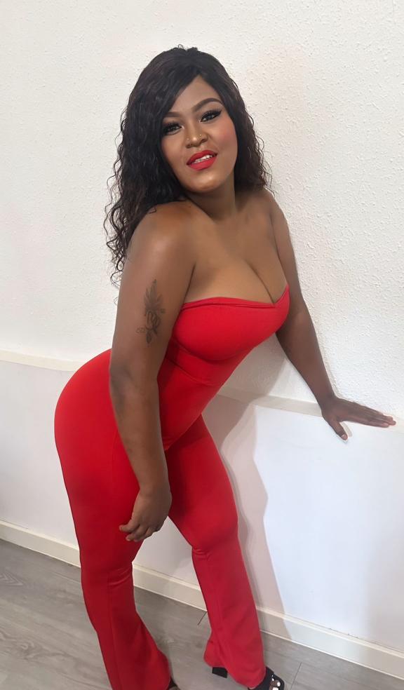 613493305|PAMELA|Chica