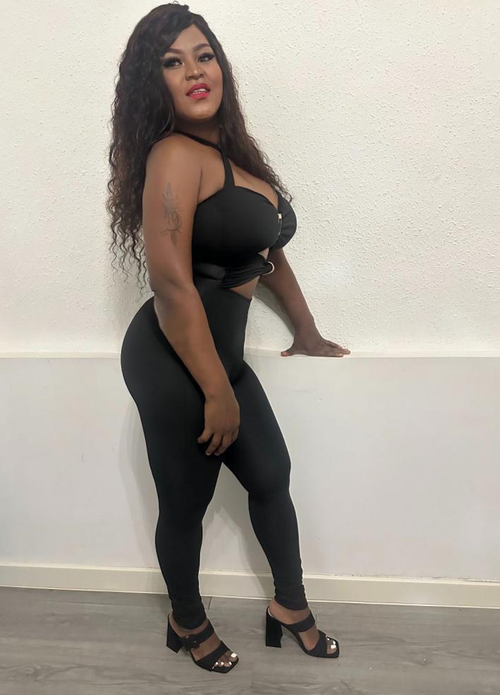 613493305|PAMELA|Chica