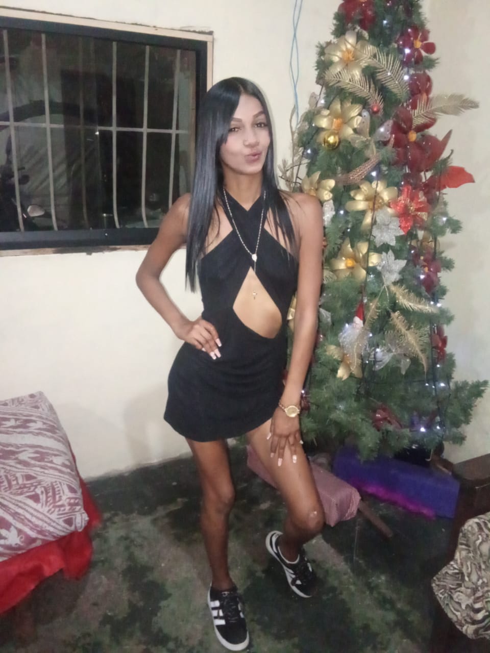 643047303|CATALINA|Chica