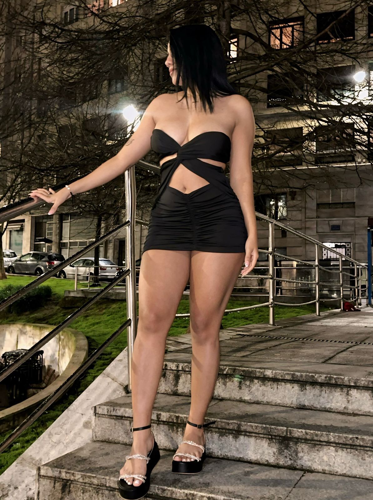 612258959|HELLEN|Chica