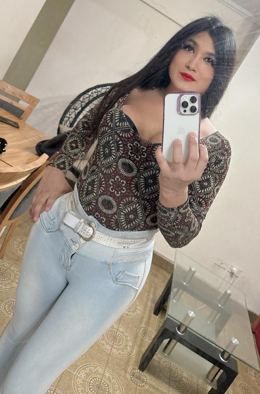 601152071|CANDELA|Transexual