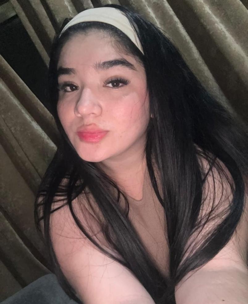 602871652|VALERIA|Chica