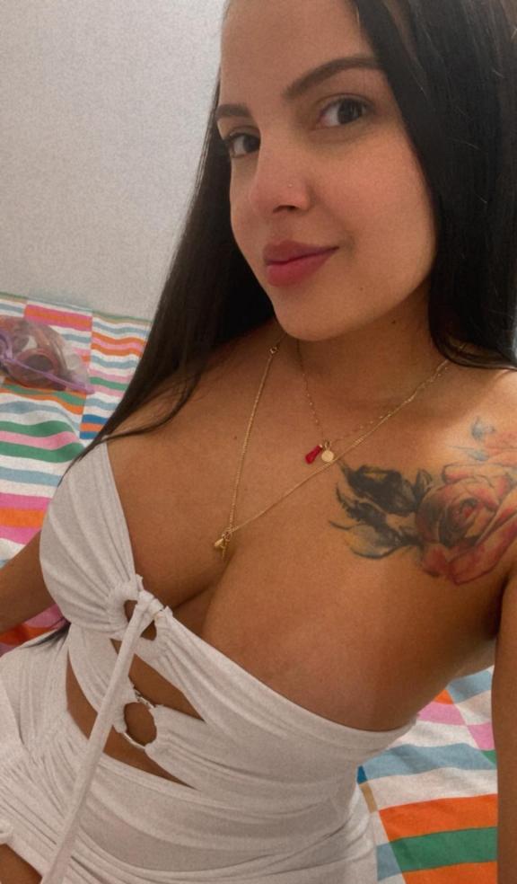 613604285|REBEKA|Chica