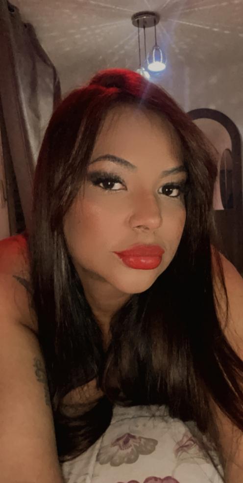 623557056|HELLEN|Chica