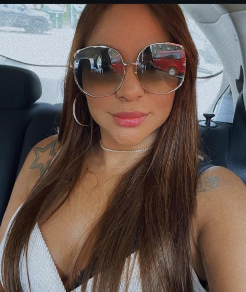 623557056|HELLEN|Chica