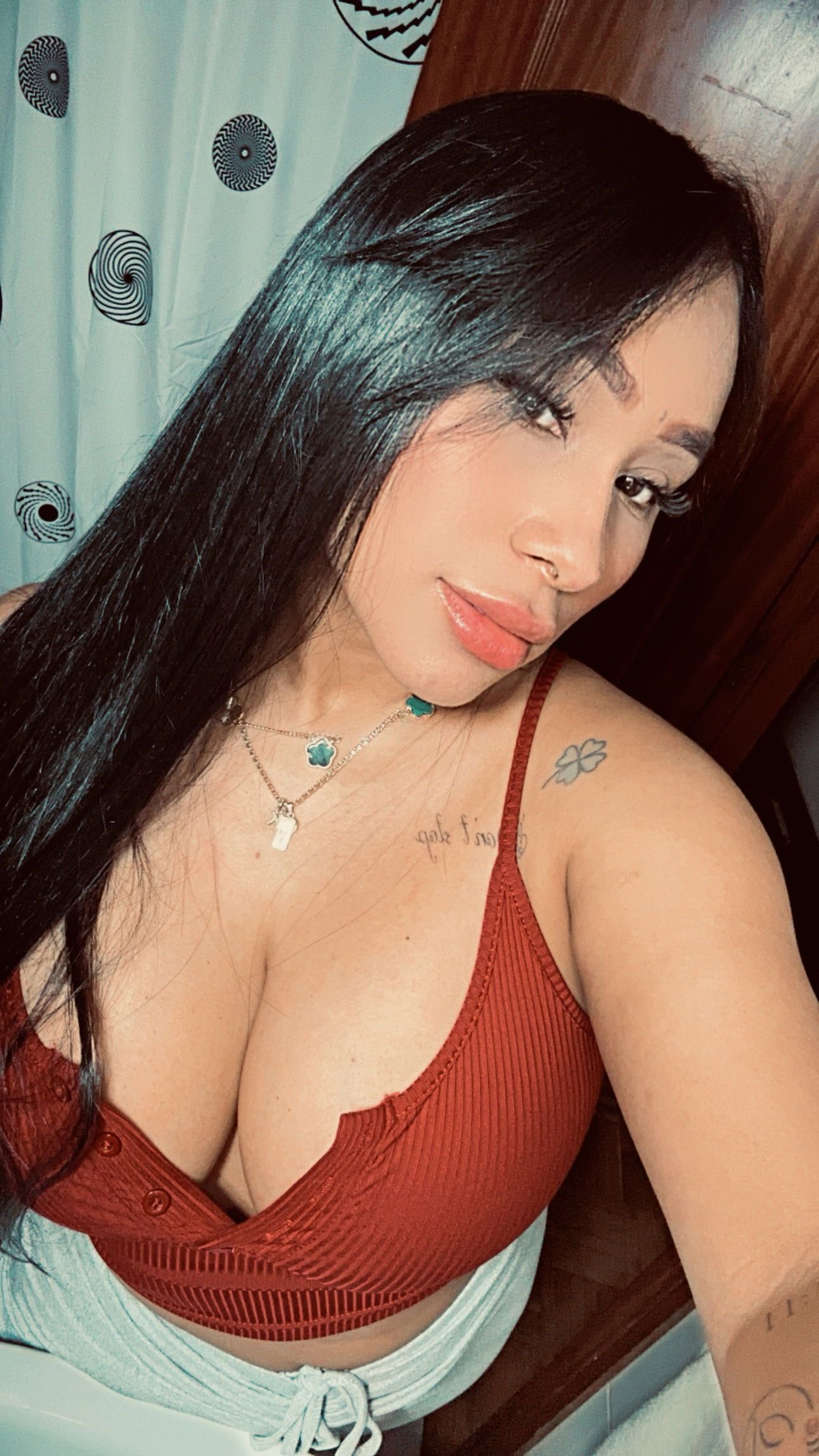 614640133|PAULA|Chica