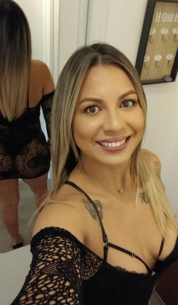 617886166|AGATHA|Chica