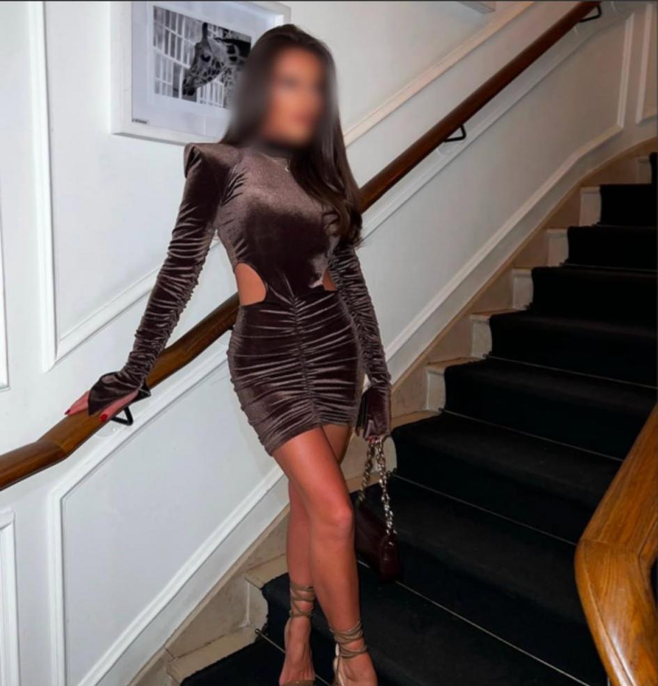 692710277|YASMINA|Chica