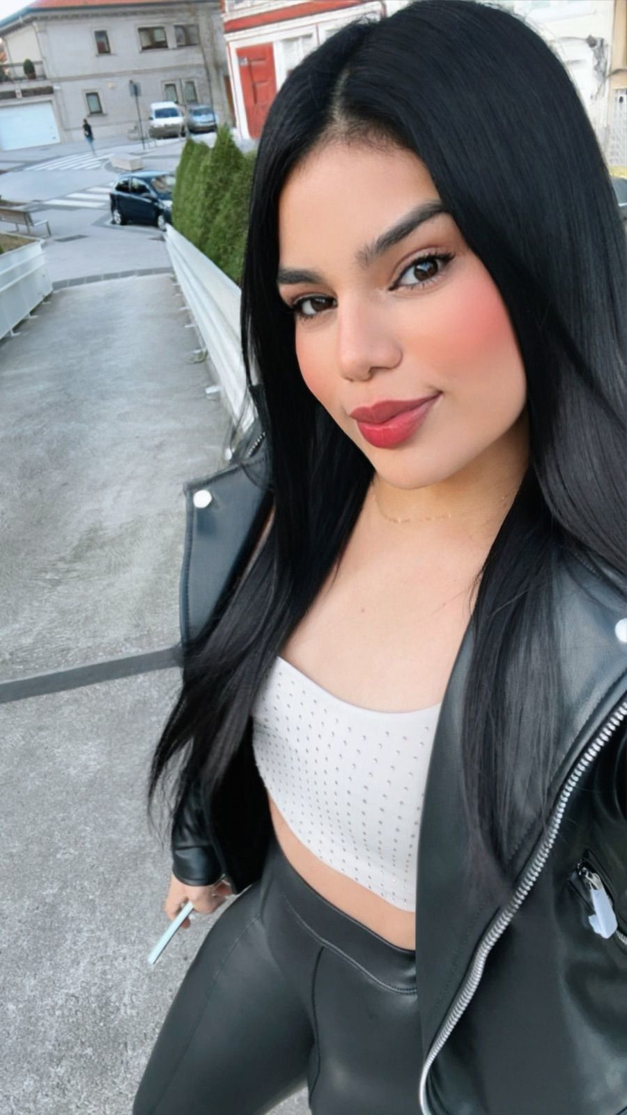 632914228|BARBARA|Chica