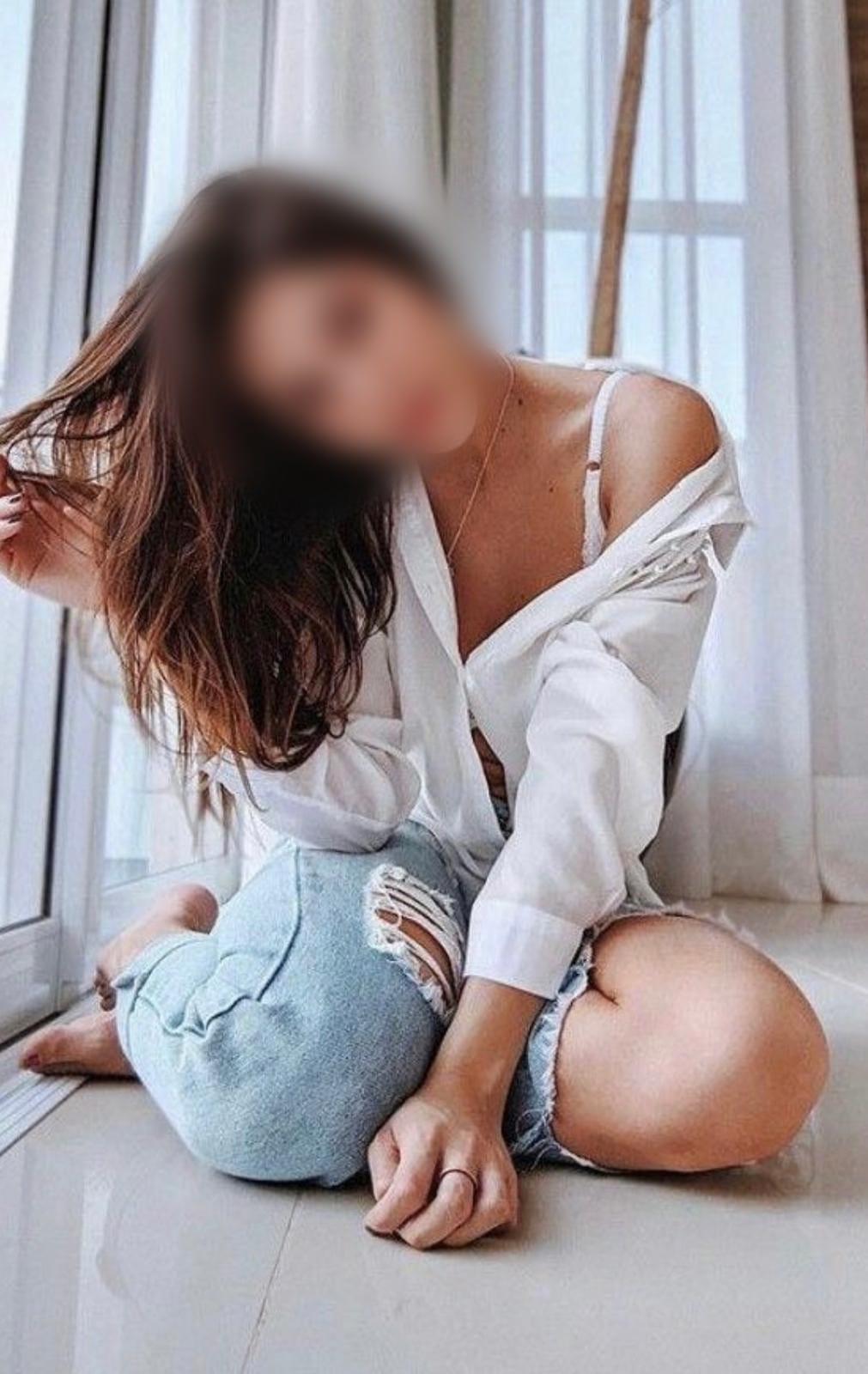 691110135|LAURA|Chica