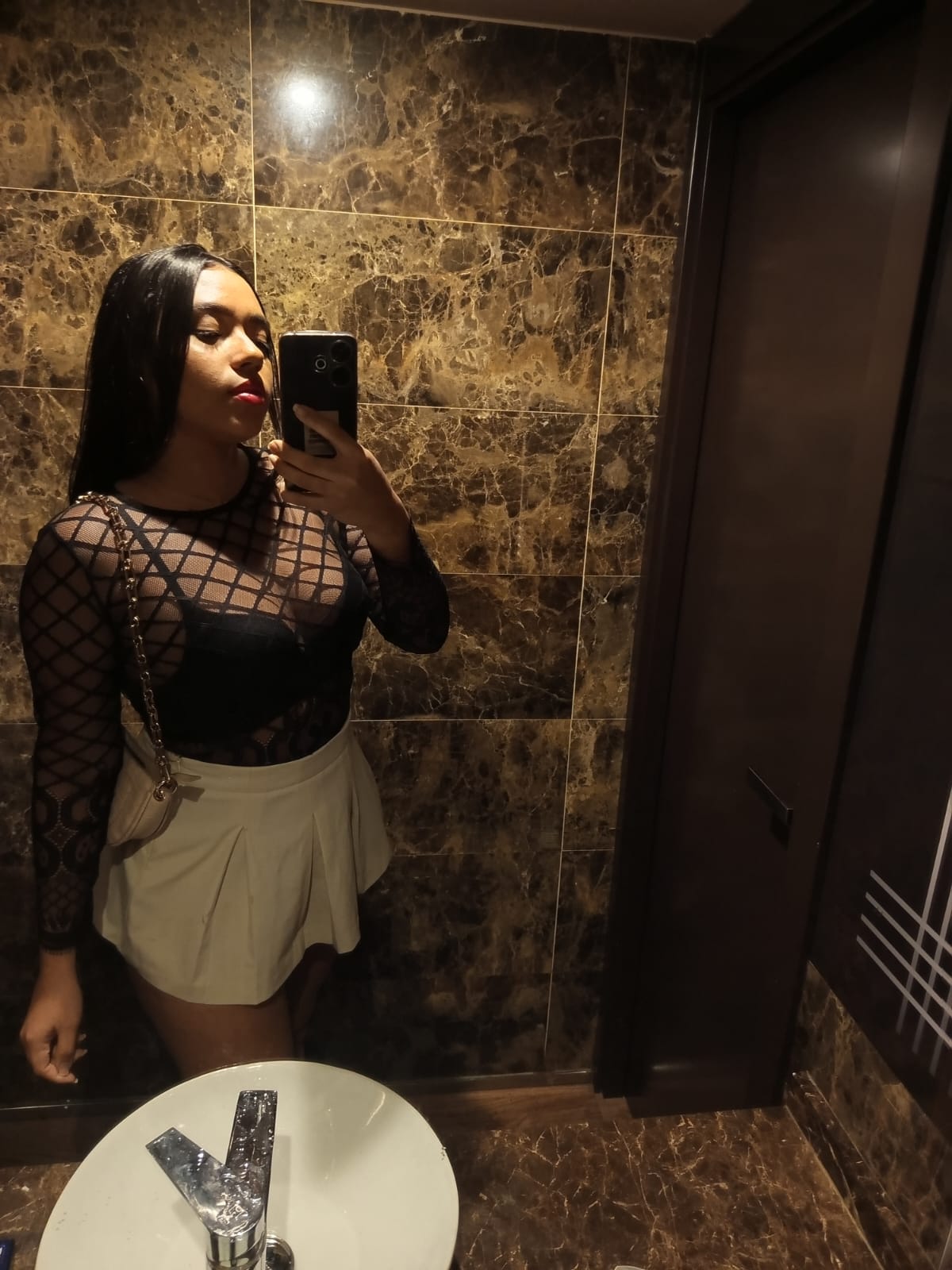 614644241|VALERIA|Chica
