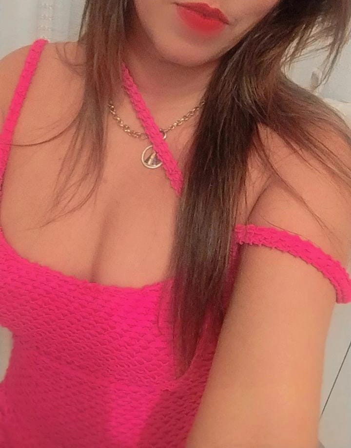692825930|BIA|Escort
