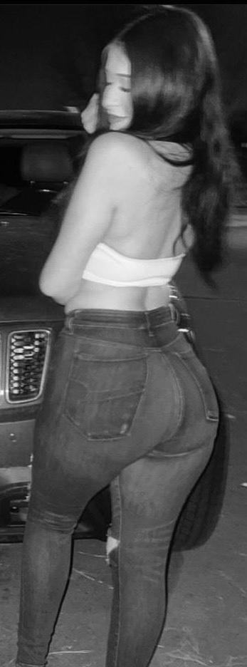 611235035|LU|Chica