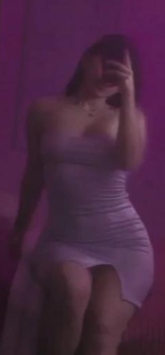 611235035|LU|Chica