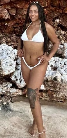 647611013|GUAPA|Chica