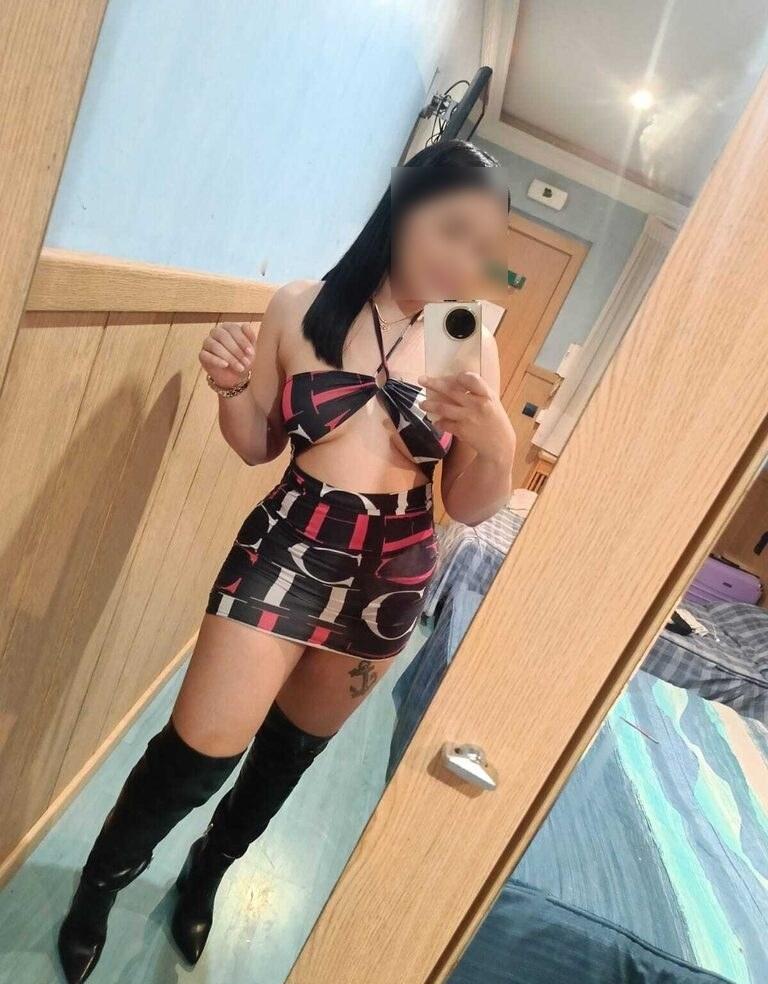 656293081|ANDREINA|Chica