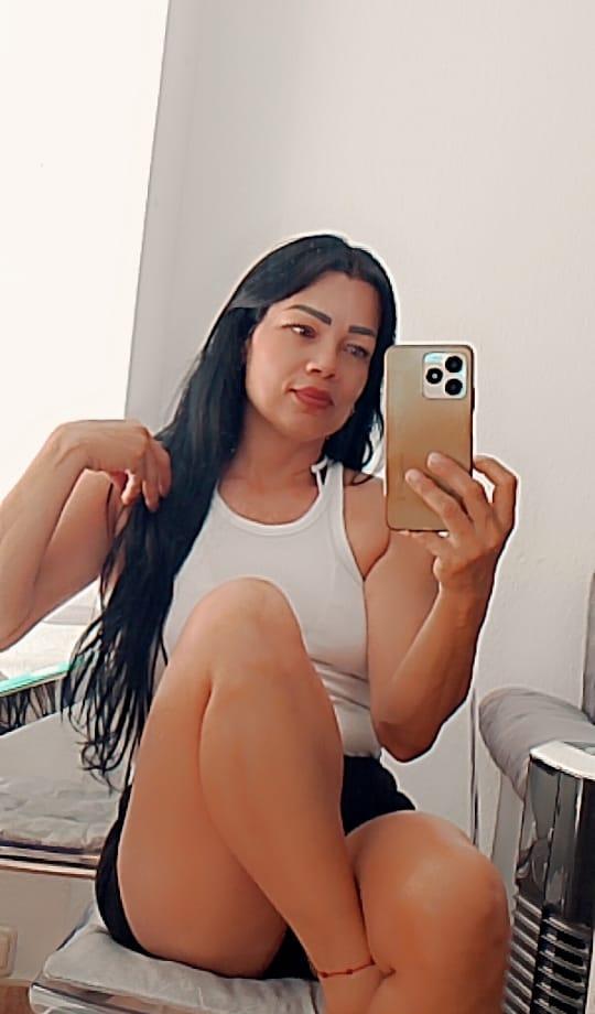 613737186|ANNI|Chica