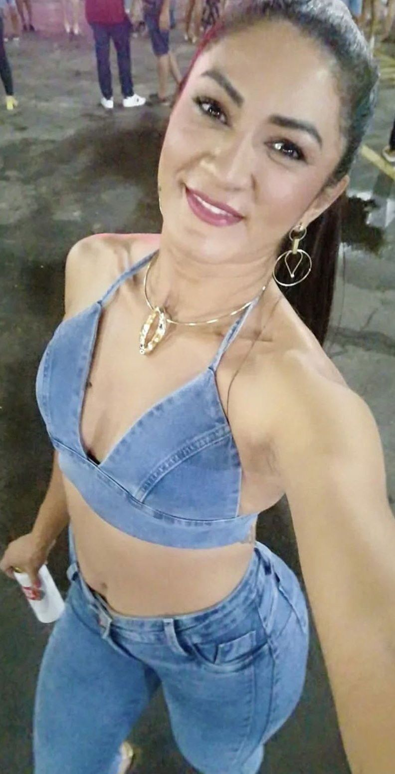 602619560|MEL|Chica