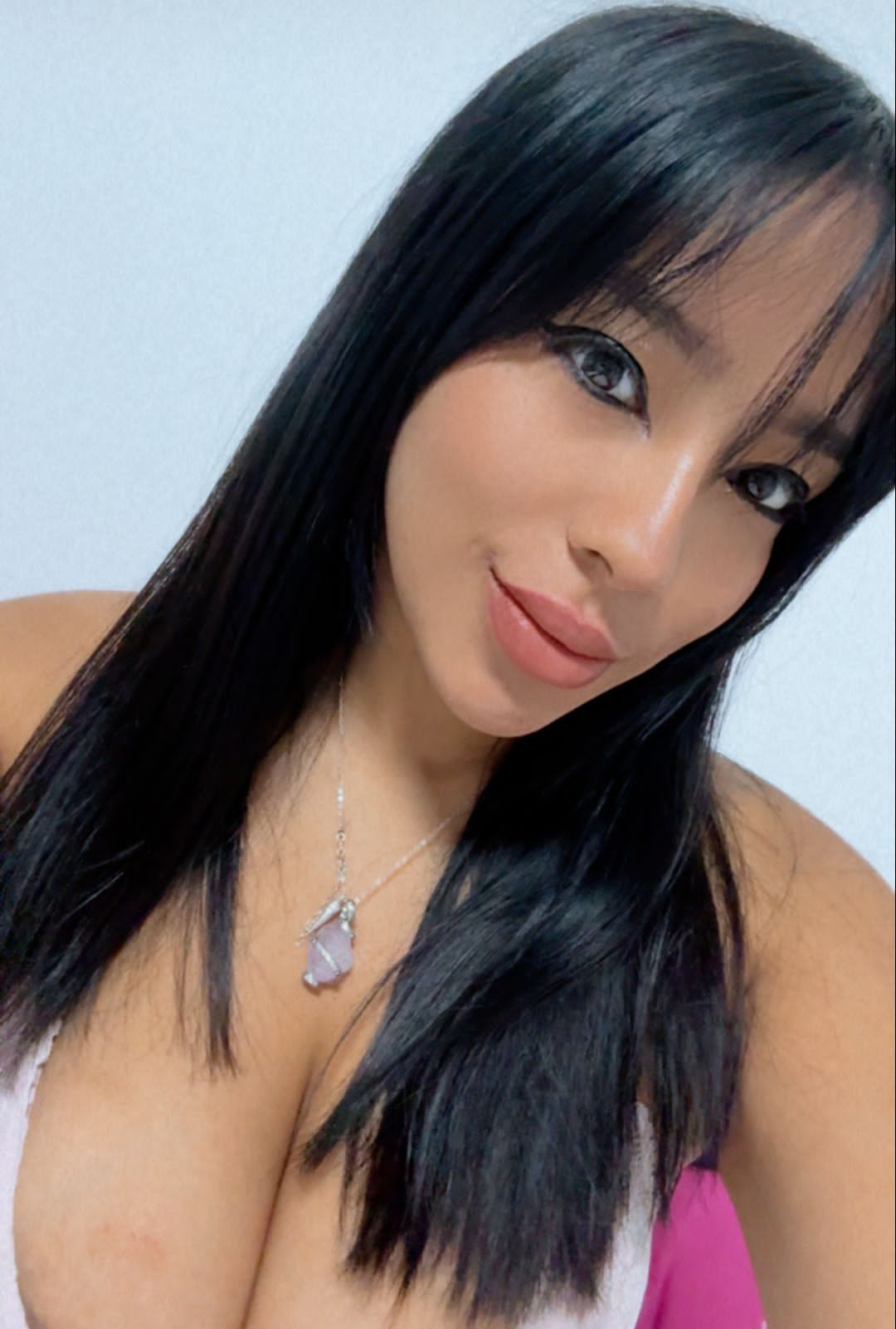 636431335|NAOMI|Chica