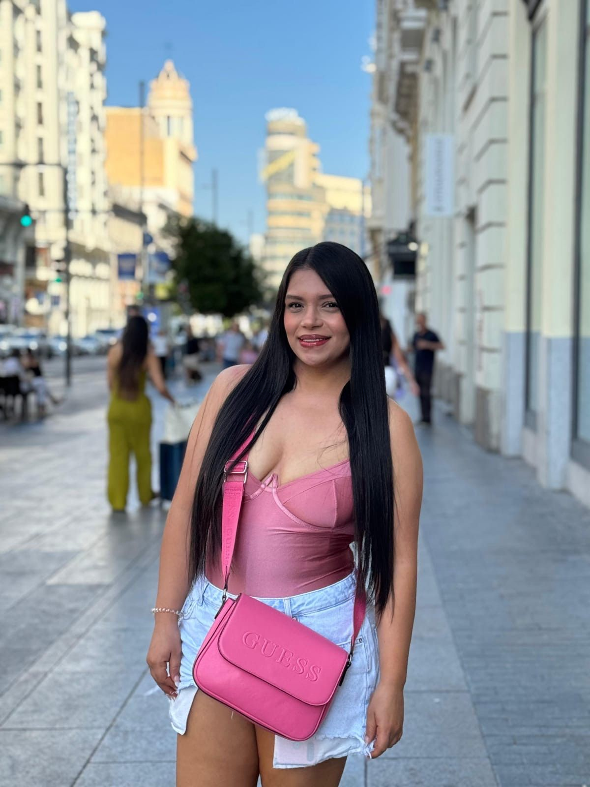 643751622|VICTORIA|Chica