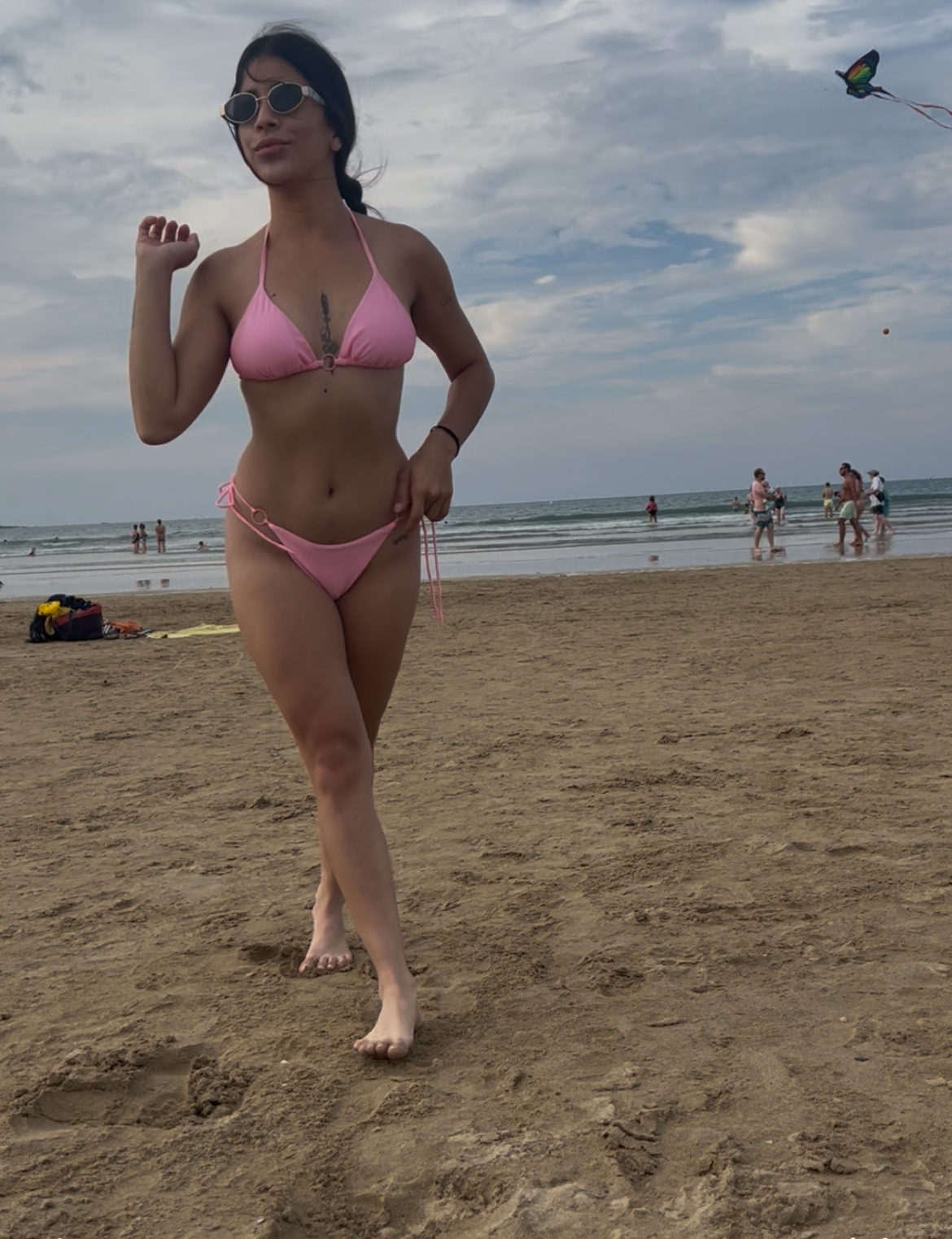 624281527|ALISON|Chica