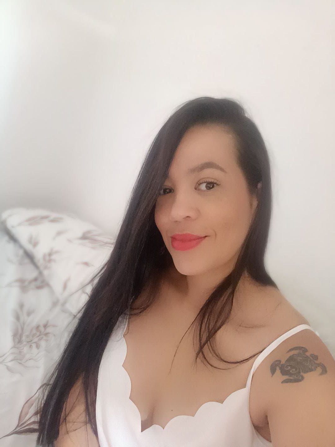 680687637|VALERIA|Chica