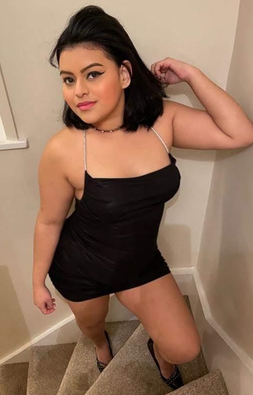 664574715|JULIA|Chica