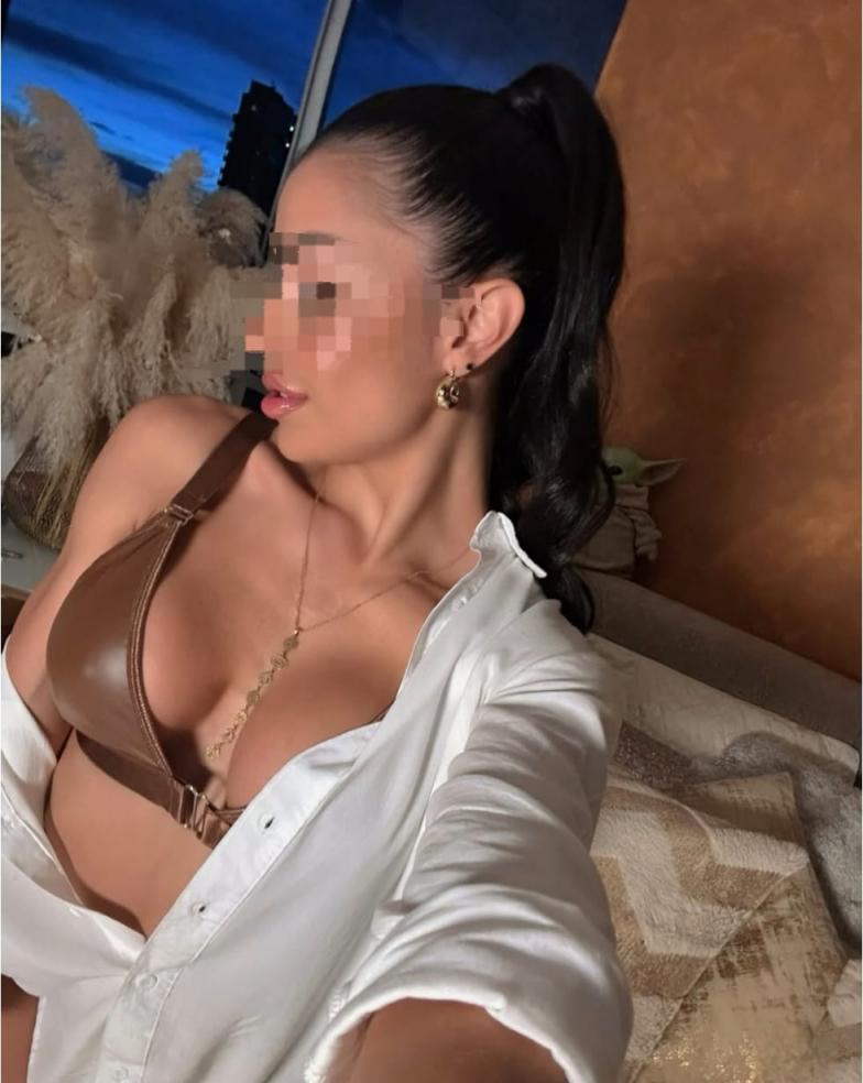 624879377|LINDA|Chica