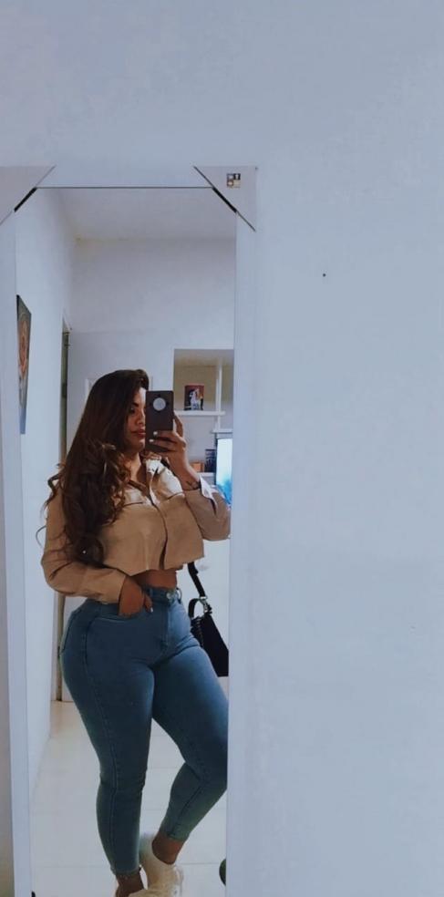 614731480|NORA|Chica