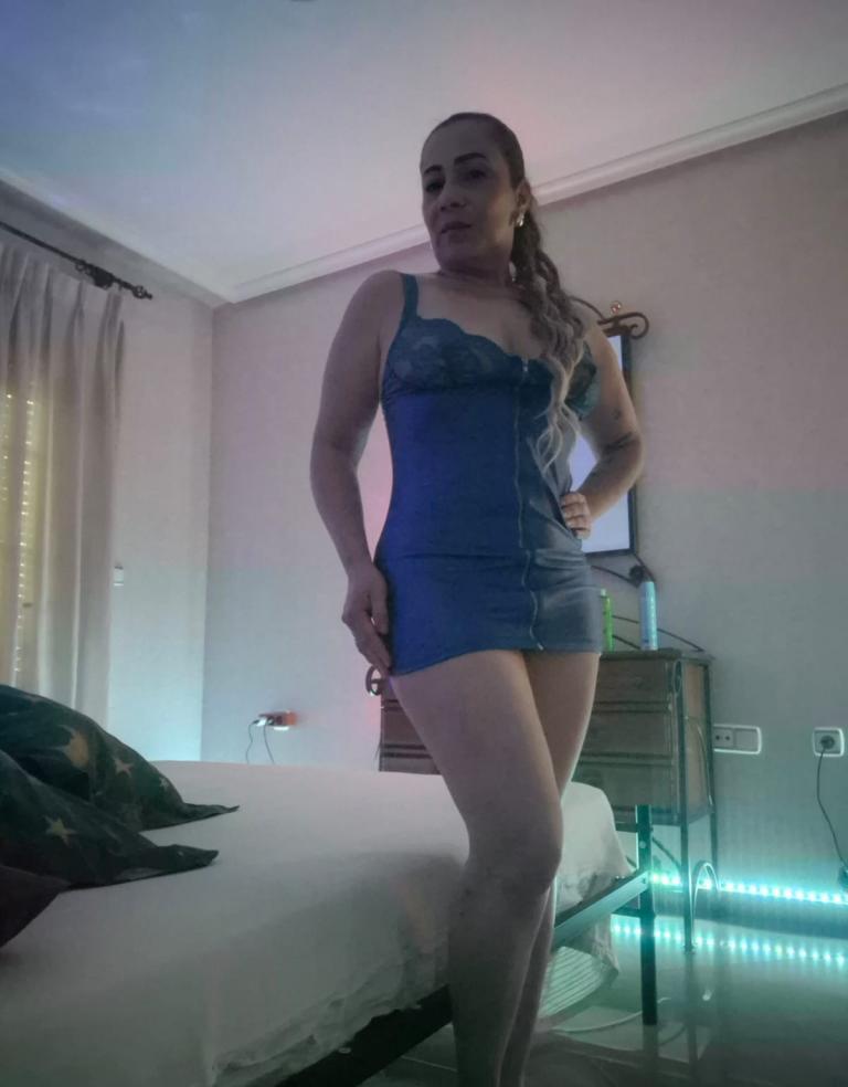 687561207|MARYAM|Chica