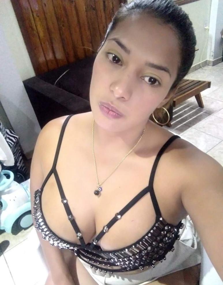 632734736|BELLA|Chica