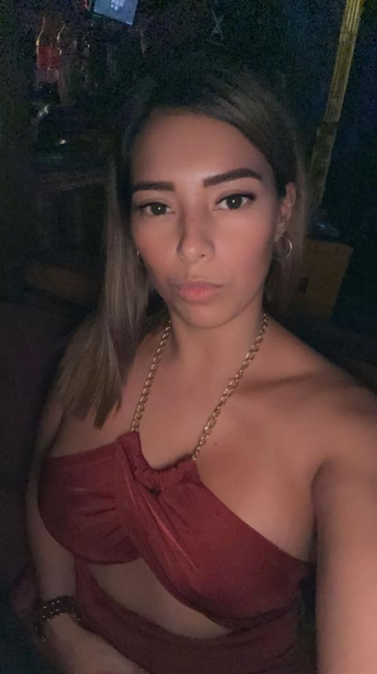 632734736|BELLA|Chica
