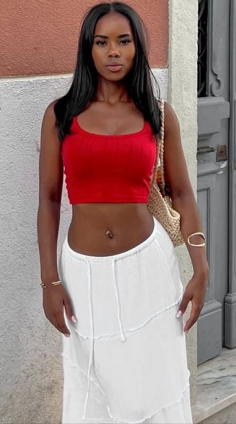 651148336|KENIA|Chica