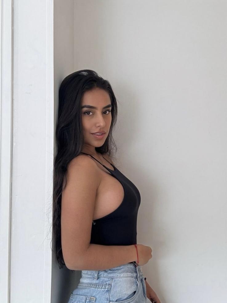 613383022|ALBA|Chica