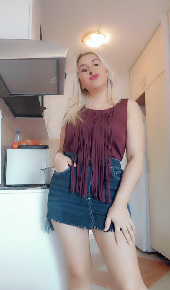 642225883|LIZ|Chica
