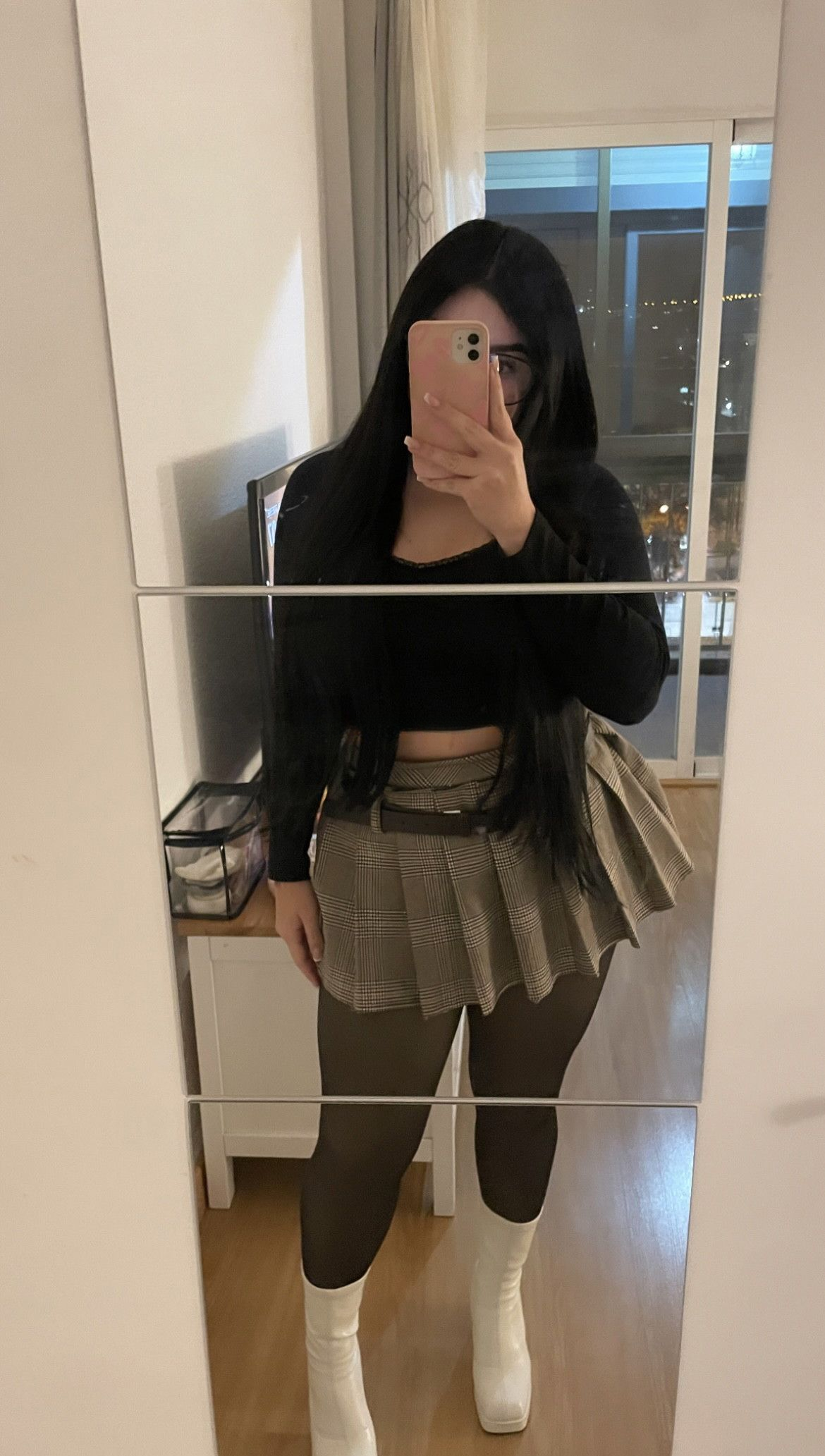 613925604|VALENTINA|Chica